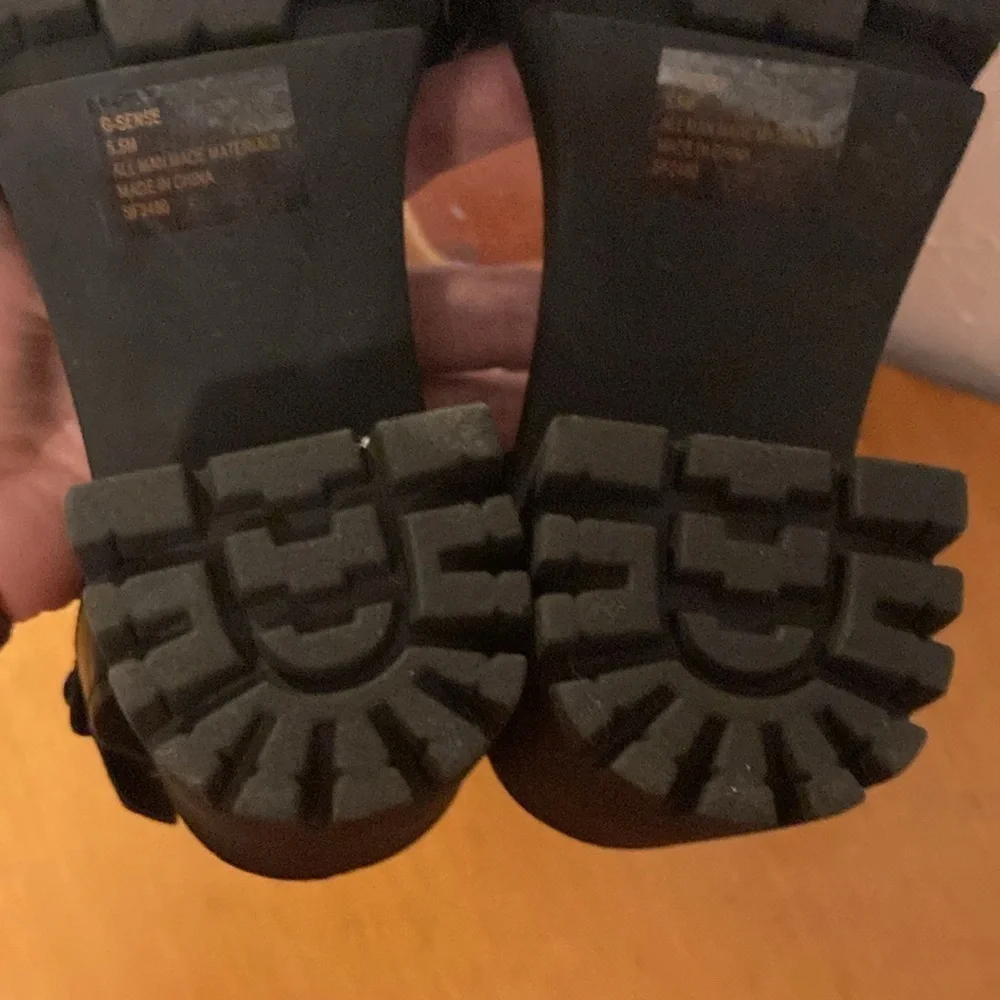 Madden Girl G-Sense Platforms - Picture 8 of 14